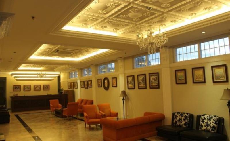 D'Salvatore Boutique Hotel Yogyakarta Maguwo Экстерьер фото