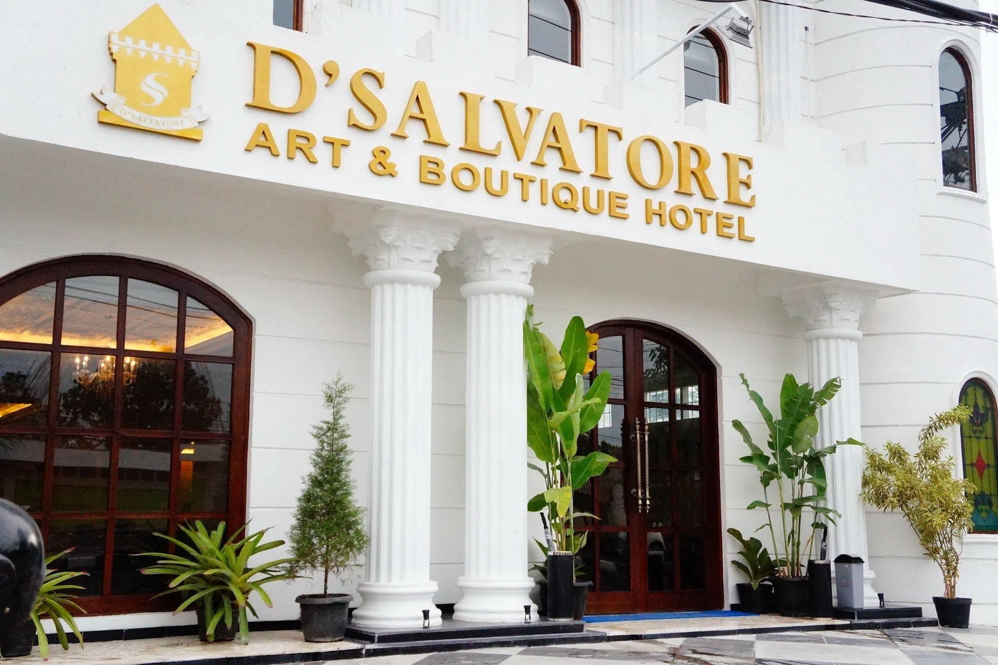 D'Salvatore Boutique Hotel Yogyakarta Maguwo Экстерьер фото